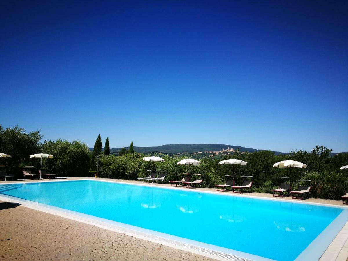 Castello Di Fulignano Isalfredo Ground Floor Apartment ซานจีมิญญาโน ภายนอก รูปภาพ